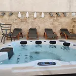 Borgo Don Ciccio Dimora Storica 3* Felline