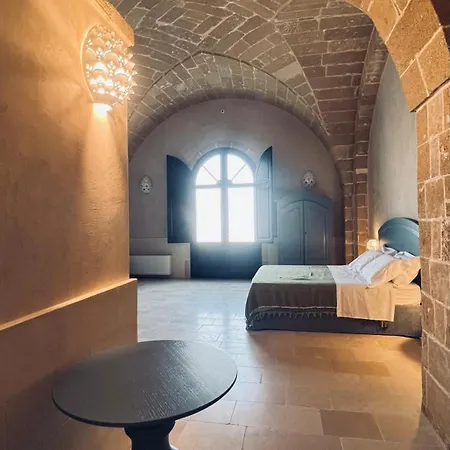 Bed & Breakfast Borgo Don Ciccio Dimora Storica 4*