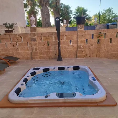 Bed & Breakfast Borgo Don Ciccio Dimora Storica 3*